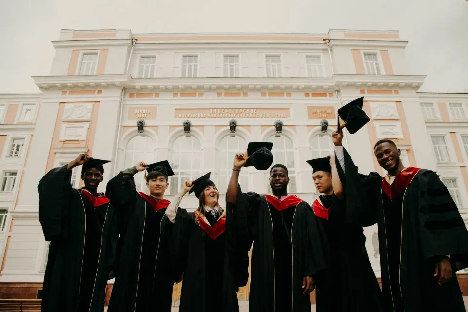 The Hidden Costs of Graduation: Gown Hire, Photography, and Tickets